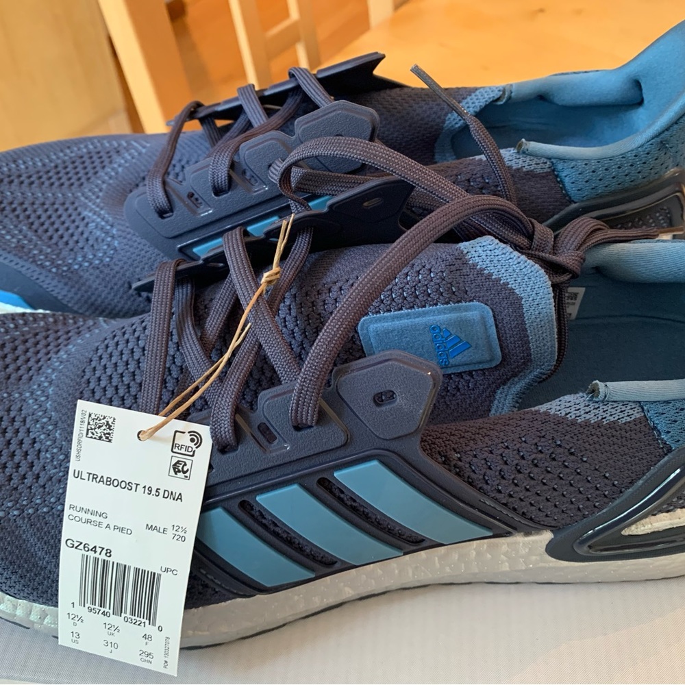 Brand new in box Adidas Ultraboost 19.5 DNA navy sneakers